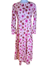 Load image into Gallery viewer, Sally Dress Blush Floral
